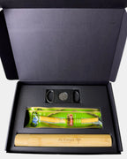 Coffret Siwak ouvert avec siwak menthe, coupe-siwak et étui bambou