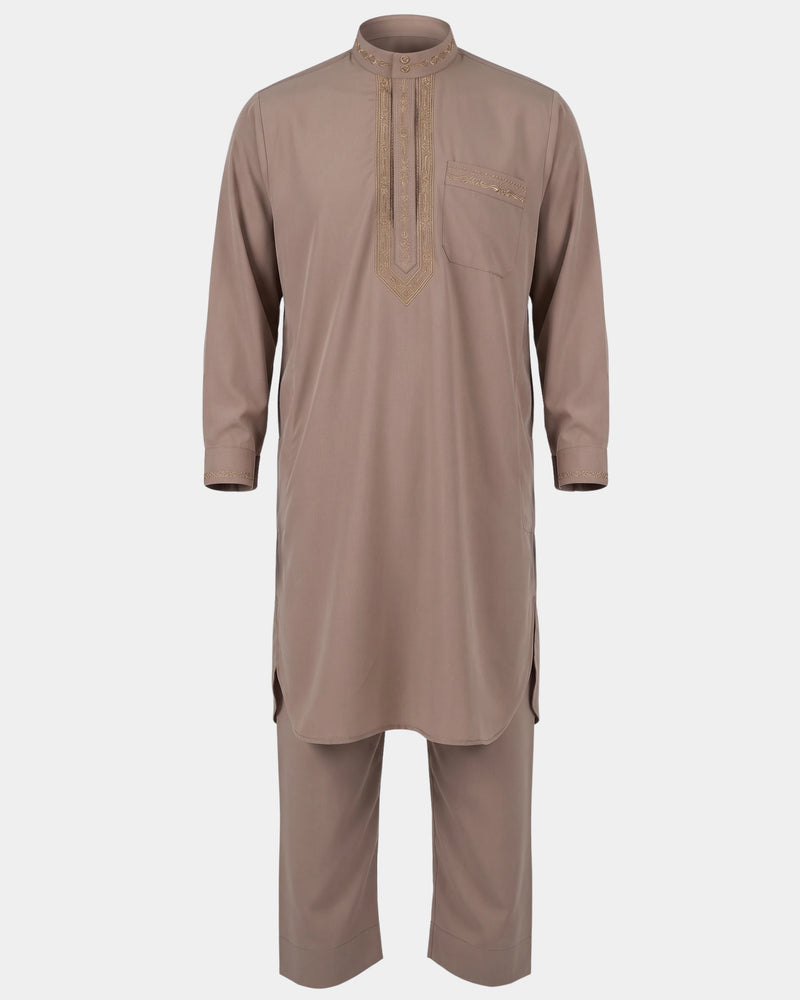 Ensemble qamis-pantalon pakistanais taupe Al Rezam, qamis court brodé et pantalon assorti, vue de face