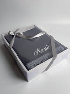 tapis de prière velours gris avec coffret cadeau